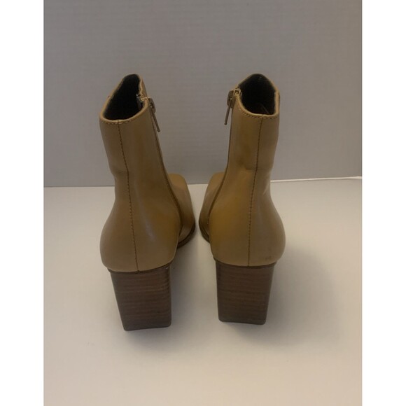 White Mountain Women's Zipper Ankle Booties Size 5 1/2 Tan - Picture 3 of 9